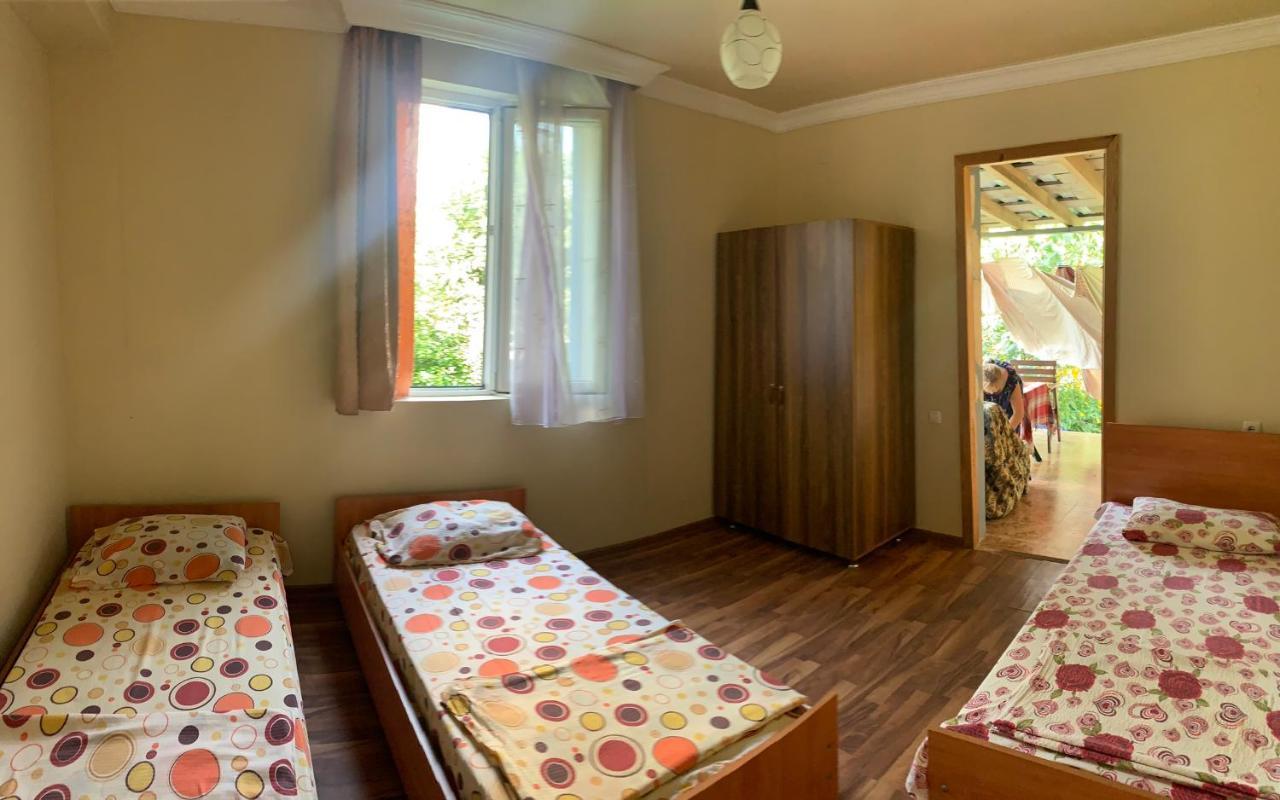 Wooden Cottage マヒンジャウリ エクステリア 写真
