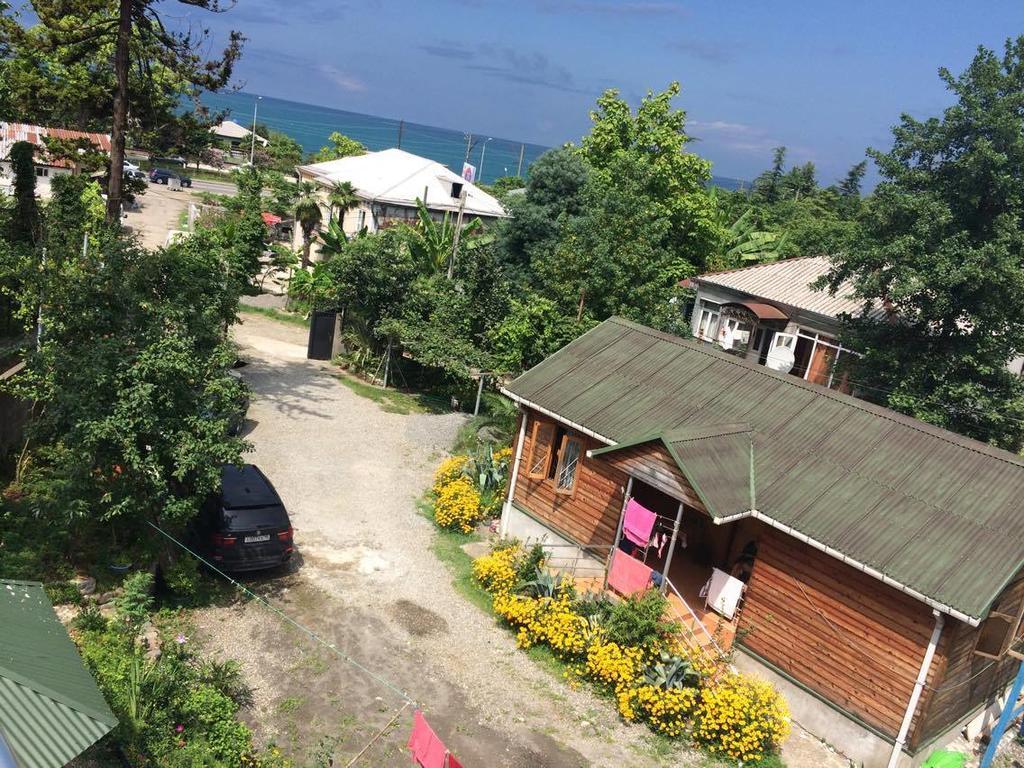 Wooden Cottage マヒンジャウリ エクステリア 写真