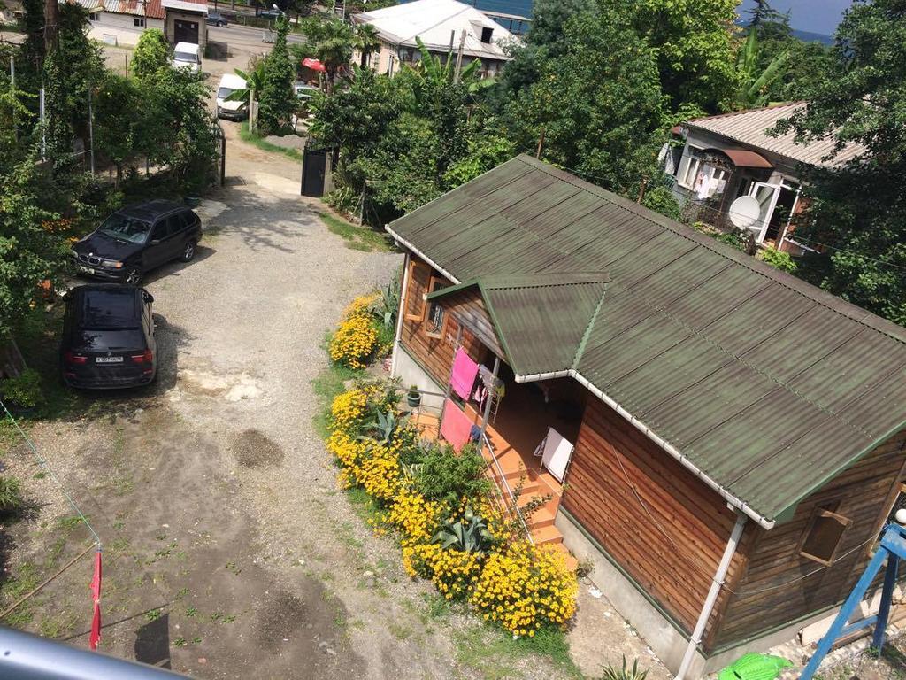 Wooden Cottage マヒンジャウリ エクステリア 写真