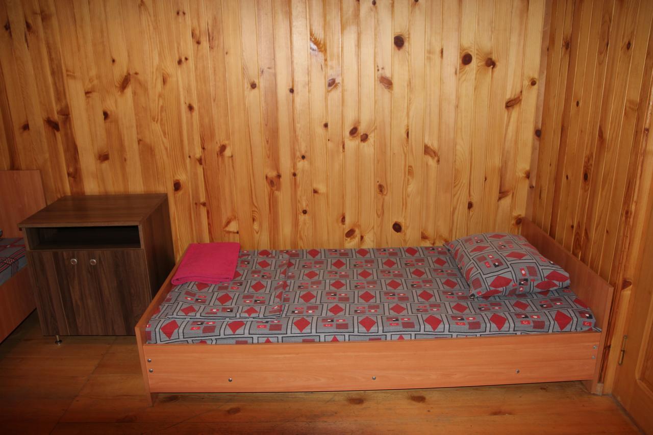 Wooden Cottage マヒンジャウリ エクステリア 写真